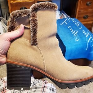 Fashion boots
